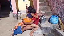 ভারতীয় প্রতিবেশী ভাবীর আউটডোর ব্লোজব পর্ণ ভিডিওIndian neighborh bhabhi outdoor blowjob porn video